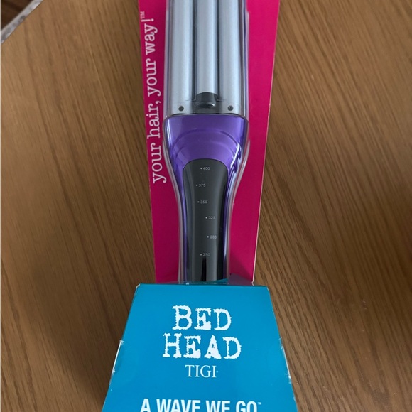 BedHead Purple and Black Hair Waver - Picture 1 of 1